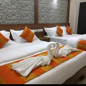 Capsule hotel Hisham, Kochi